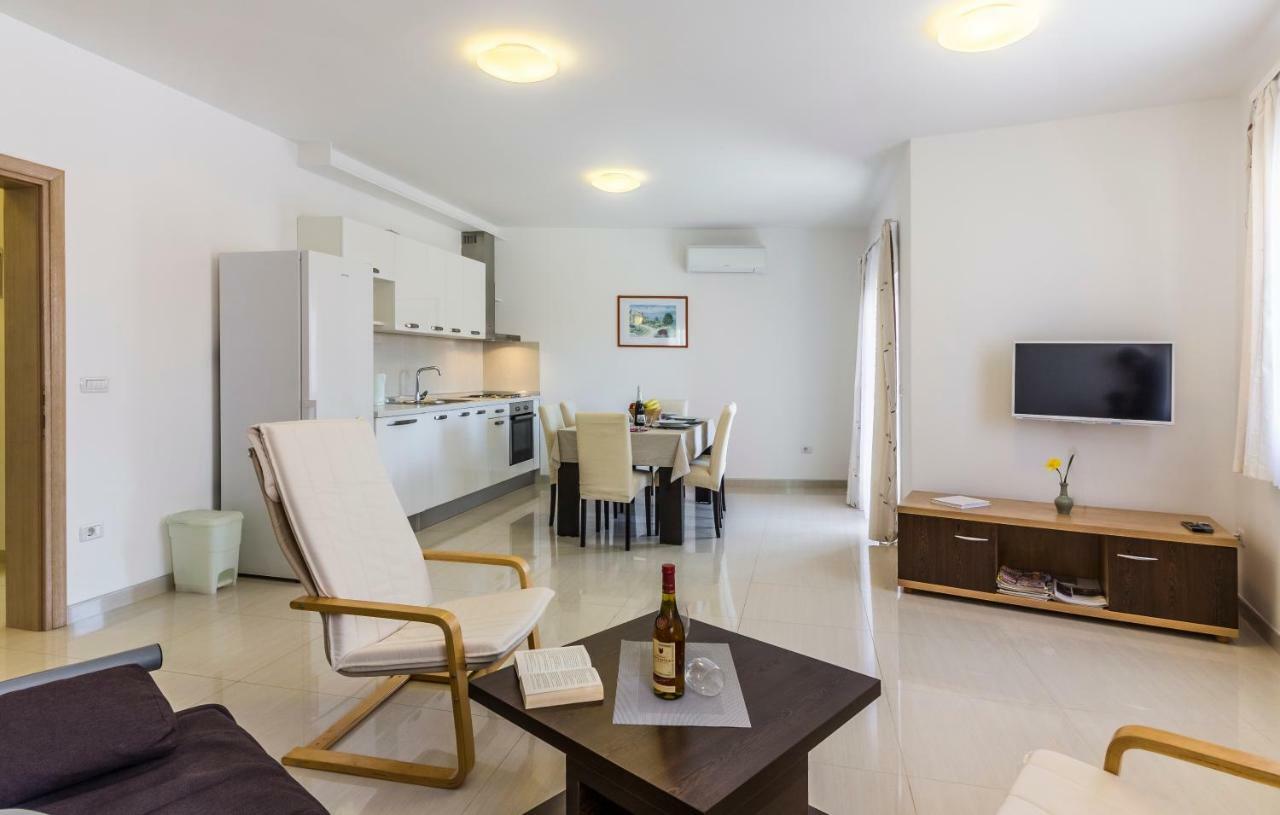 Apartman Kp Medulin Zewnętrze zdjęcie