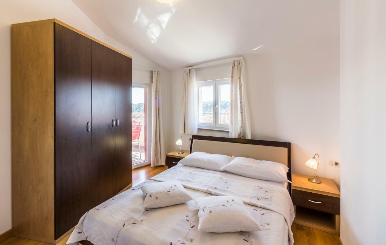 Apartman Kp Medulin Zewnętrze zdjęcie